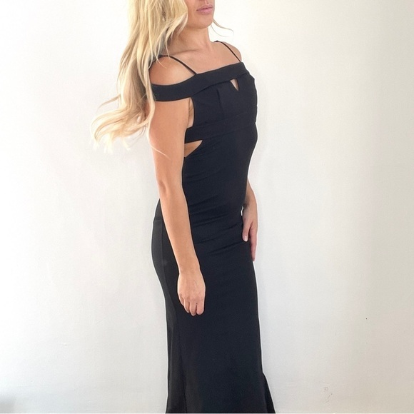 Lovers & Friends Black Cut Out Trumpet CeCe Gown - Picture 5 of 16
